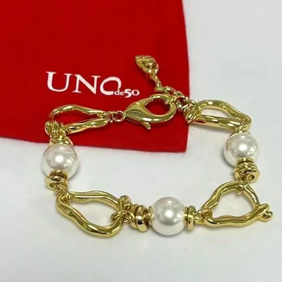 UNO de 50 Bracelet -Perla Mosqueta Link Bracelet-Gold Bracelet